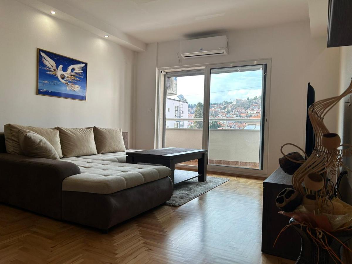 Apartment Galaxy Centar โอครีด ภายนอก รูปภาพ