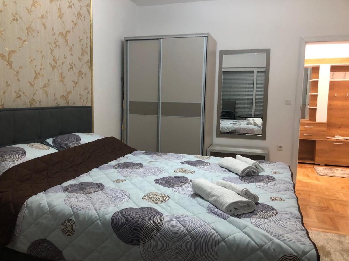 Apartment Galaxy Centar โอครีด ภายนอก รูปภาพ