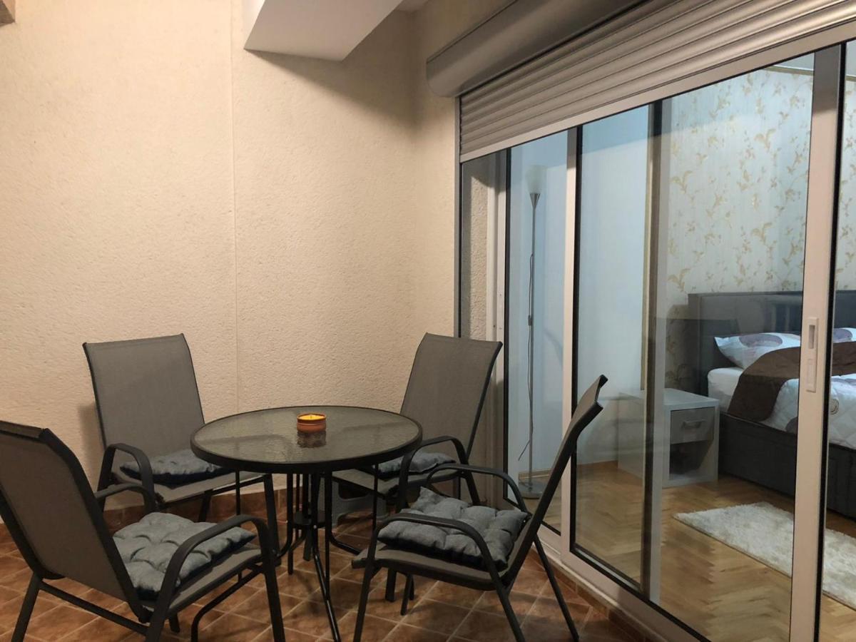 Apartment Galaxy Centar โอครีด ภายนอก รูปภาพ